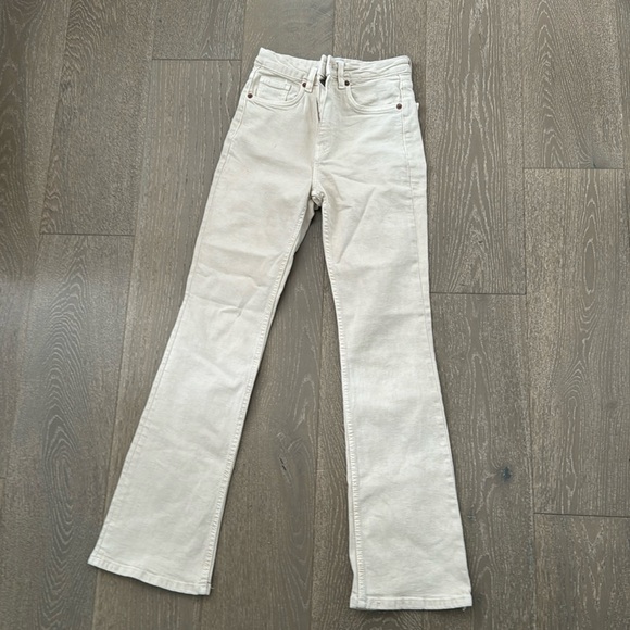 Zara Beige flare jeans - Picture 1 of 4